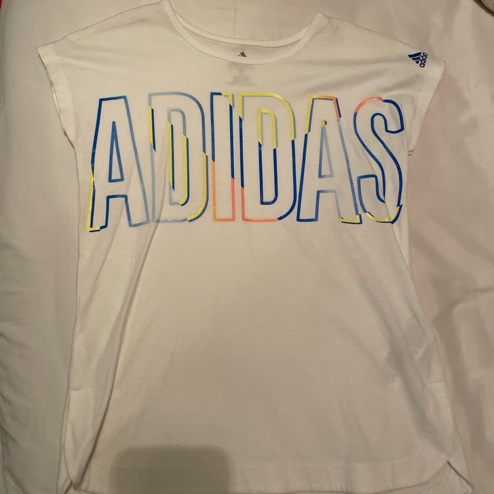 Adidas t-shirt